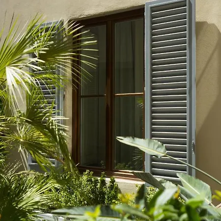 Casa G. Hotel *