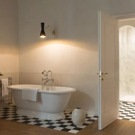 Hotel Casa G. 5*
